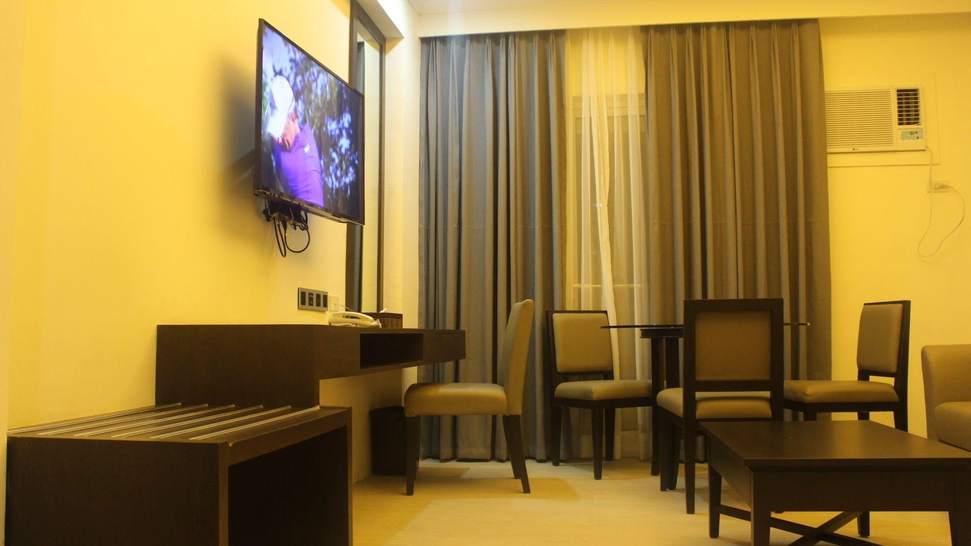Sotogrande Iloilo Hotel Εξωτερικό φωτογραφία