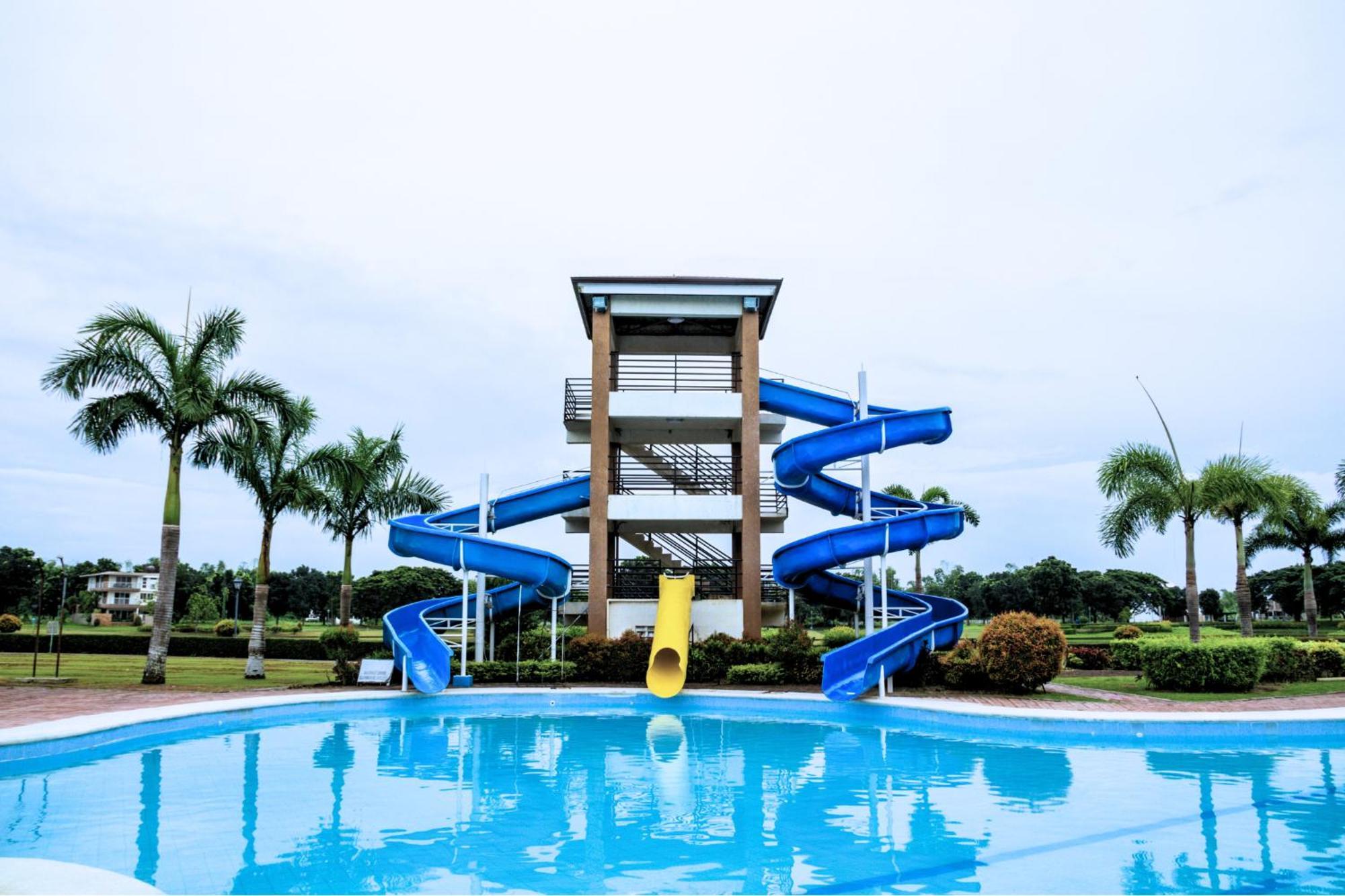 Sotogrande Iloilo Hotel Εξωτερικό φωτογραφία
