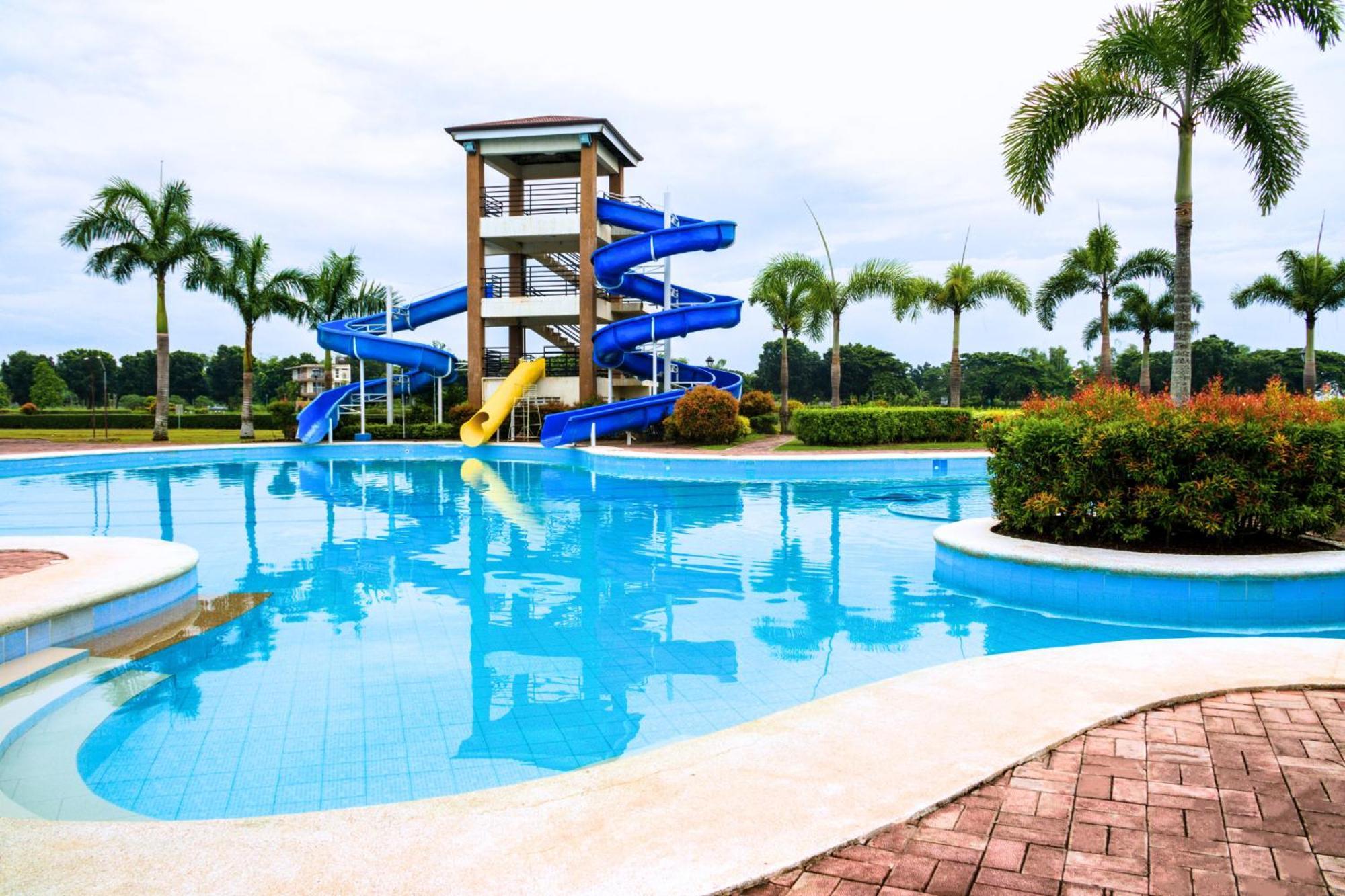 Sotogrande Iloilo Hotel Εξωτερικό φωτογραφία